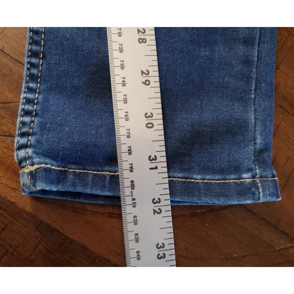 Calvin Klein Women's Ultimate Skinny Stretch Straight Leg Jeans - Size 4 x 32